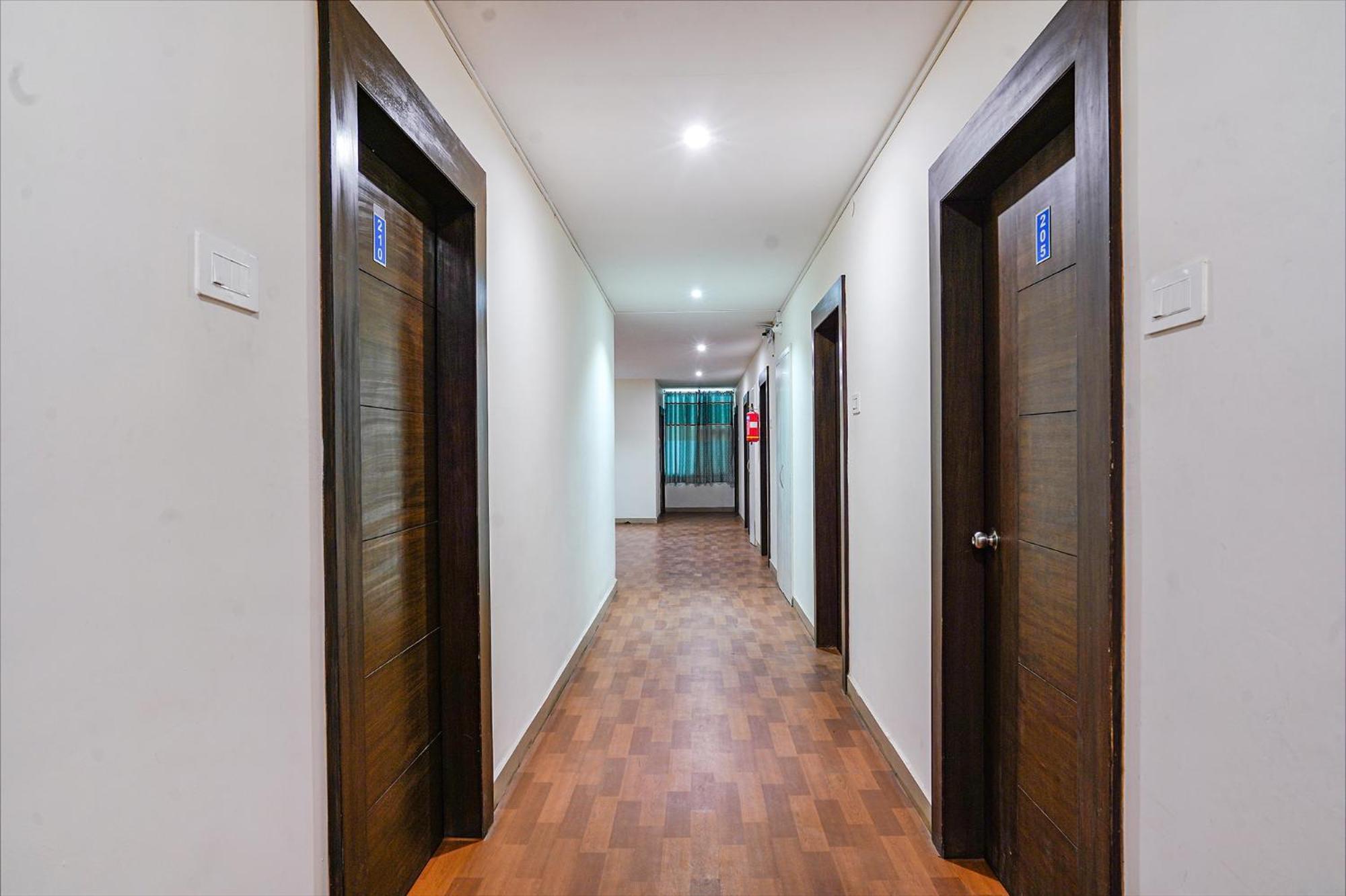 Fabhotel Jkc Grand - Hitech City Hyderabad Esterno foto