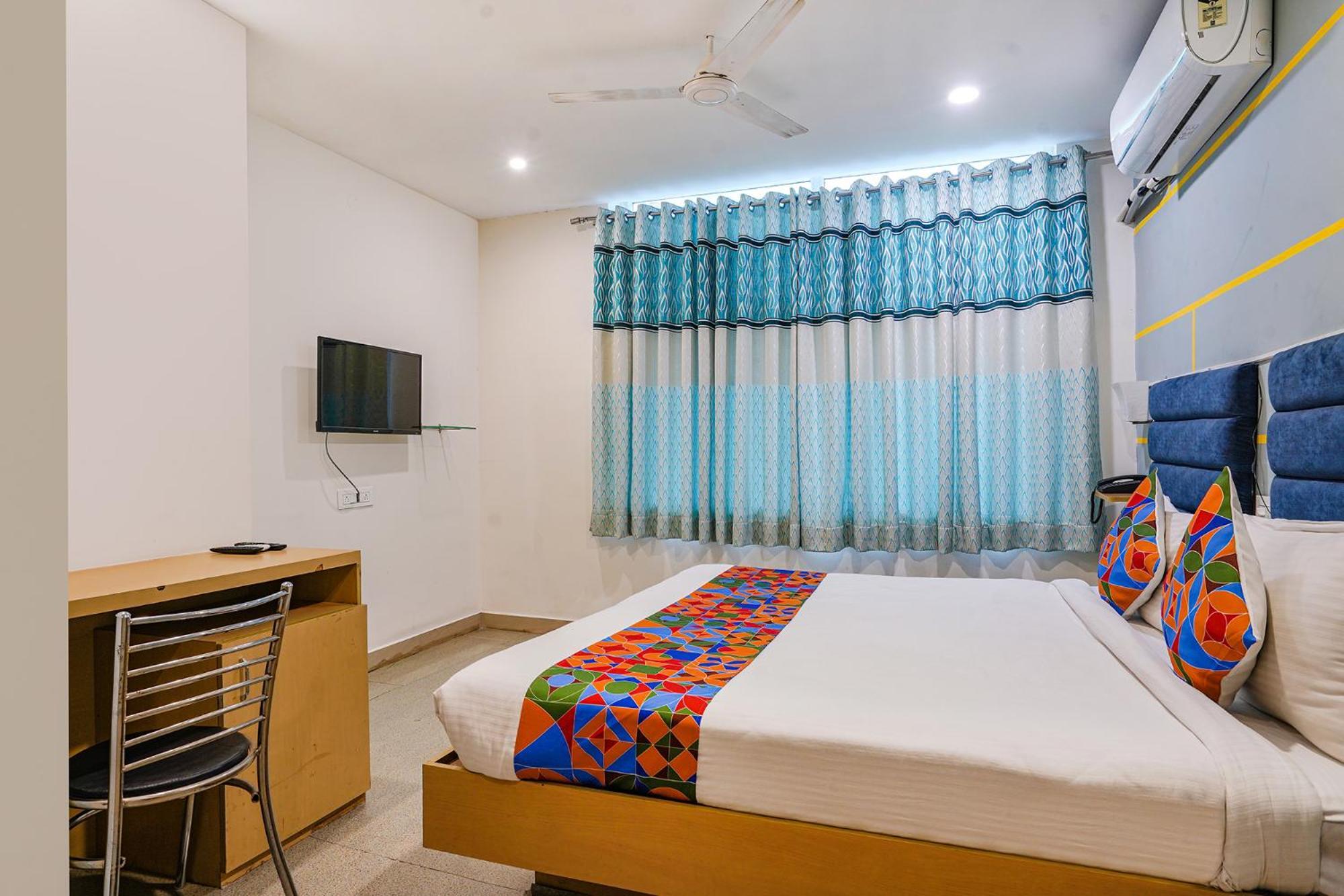 Fabhotel Jkc Grand - Hitech City Hyderabad Esterno foto
